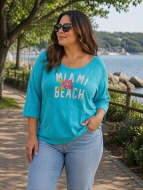 Old Navy Miami Beach Graphic Sweatshirt – Size XL